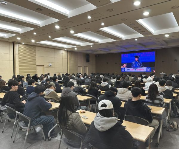 신입생-입학식-1.jpg